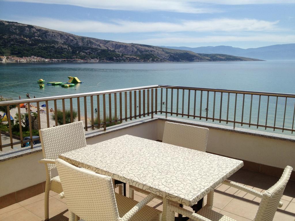 Apartments Capic Baška Zimmer foto